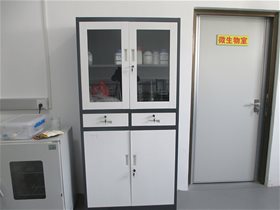 微生物室